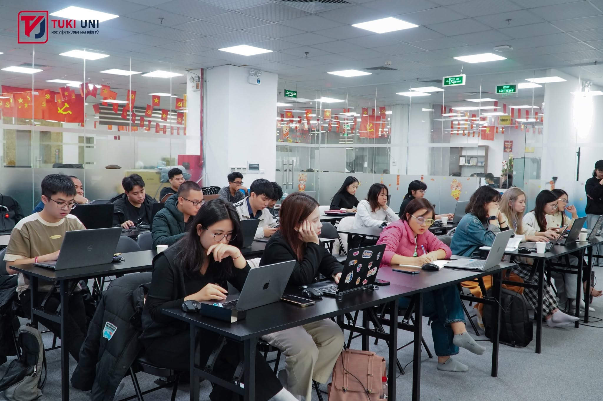 Hình ảnh lớp học TikTok Business Master do Tuki Uni tổ chức 4